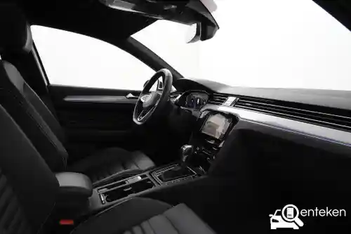 VW Passat Variant GTE 2020