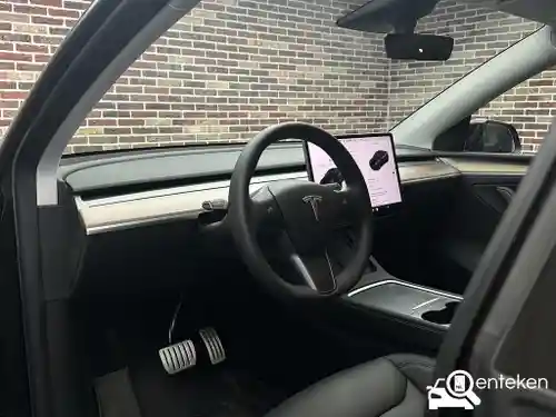Tesla Model Y Maximum Range 2023