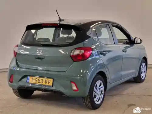 Hyundai i10 1.0 2023