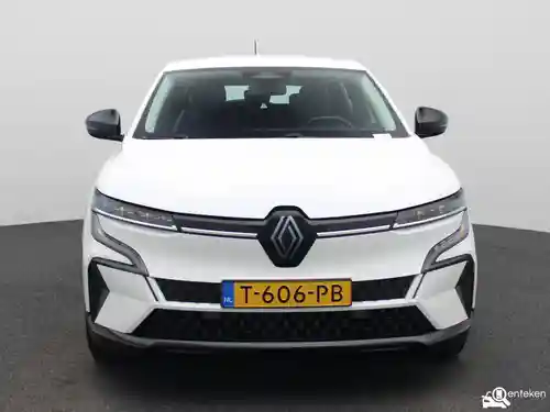 Renault E-Tech Electric EV40 130hp standard charge 2023