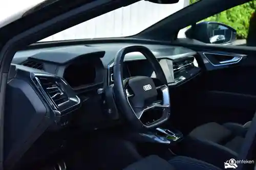Audi Q4 50 e-tron 2023