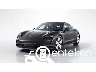Porsche Taycan 2021