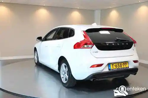 Volvo V40 T3 2014