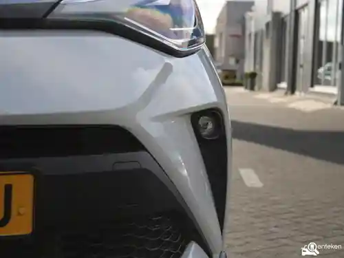 Toyota C-HR 1.8 Hybrid 2021