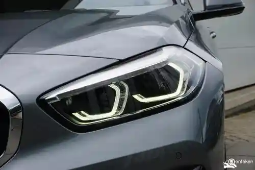 BMW 118i 2023