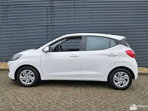 Hyundai i10 1.0 2023