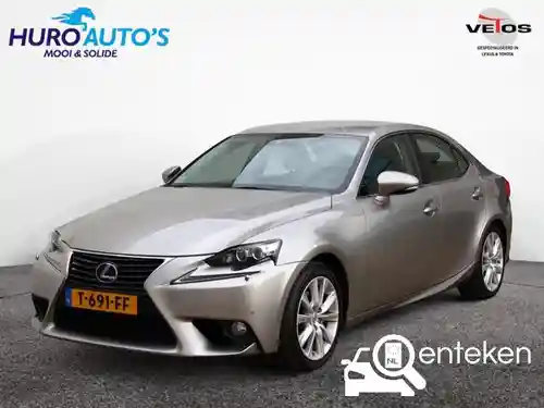 Lexus IS 300h 2013