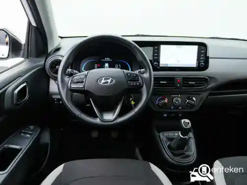 Hyundai i10 1.0 2023