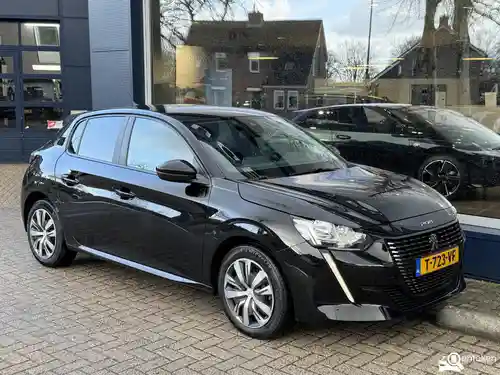 Peugeot 208 1.2 PureTech 100 2023