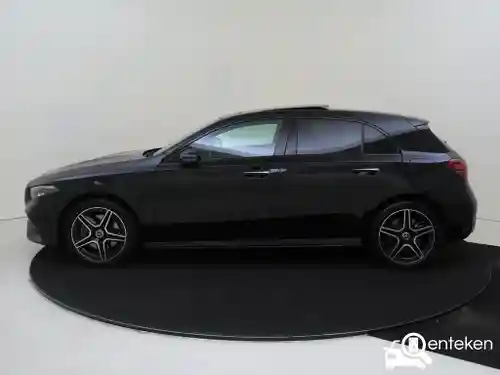 Mercedes-Benz A 250 e 2023