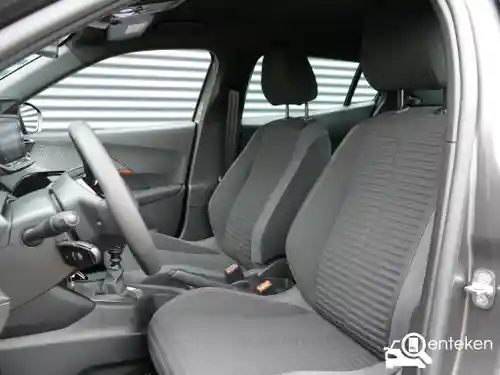 Peugeot 2008 1.2 PureTech 130 2023