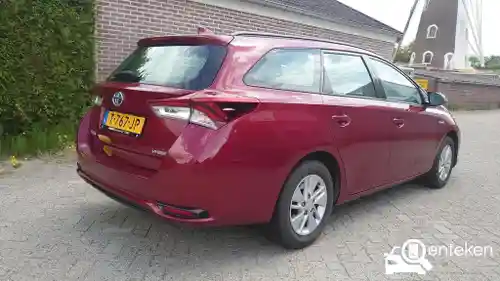 Toyota Auris Touring Sports 1.8 Hybrid 2018
