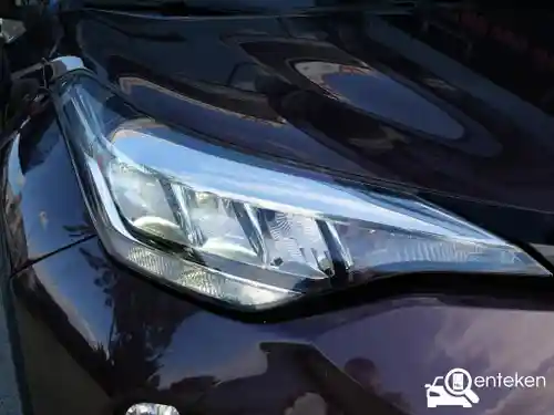 Toyota C-HR 1.8 Hybrid 2022
