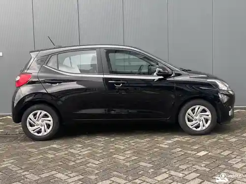 Hyundai i10 1.0 2023