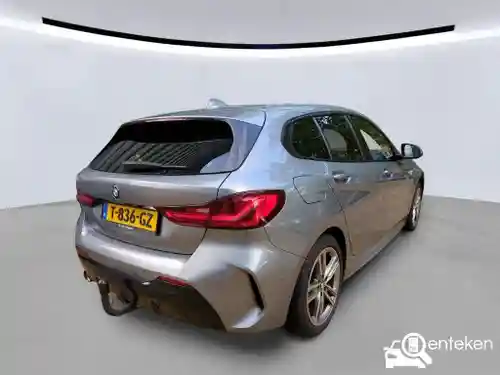 BMW 118i 2023