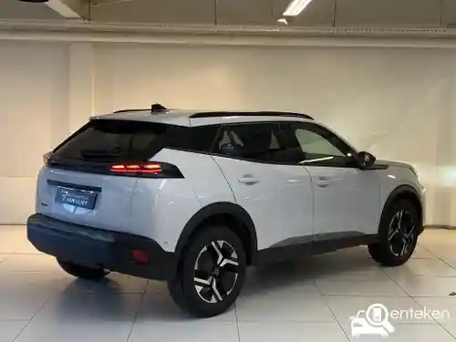 Peugeot 2008 1.2 PureTech 130 2023