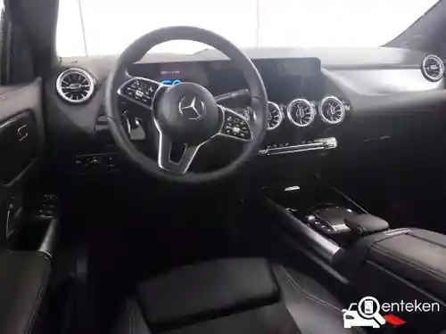 Mercedes-Benz EQA 250+ 2023