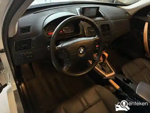 BMW X3 3.0i 2005