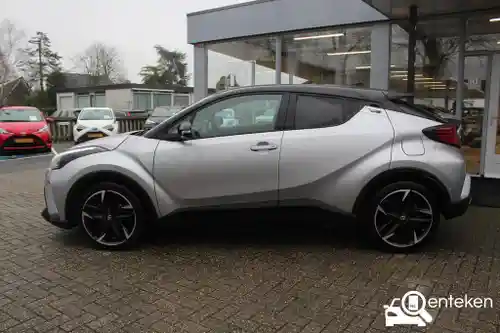 Toyota C-HR 2.0 Hybrid 2022