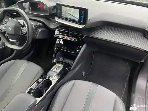 Peugeot 2008 1.2 PureTech 130 2023
