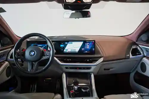 BMW XM 2023
