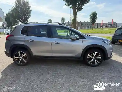 Peugeot 2008 1.2 PureTech 130 2017