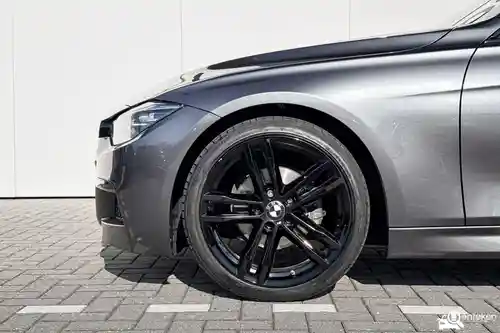 BMW 320i Touring 2018