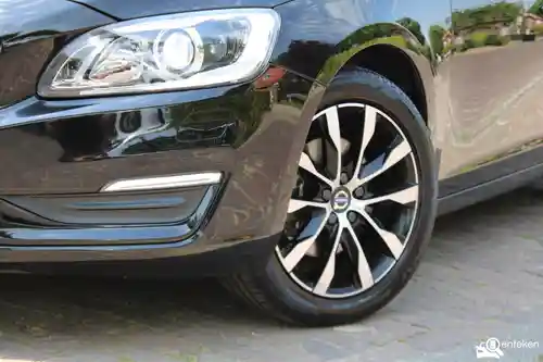 Volvo V60 T2 2018
