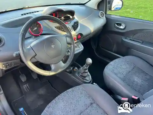 Renault Twingo 1.2 LEV 16V 75 2010