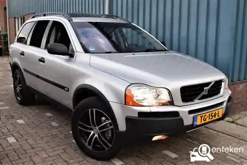 Volvo XC90 D5 2003