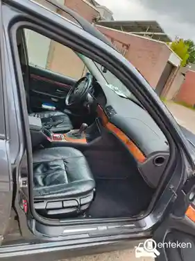 BMW 523i Touring 1998