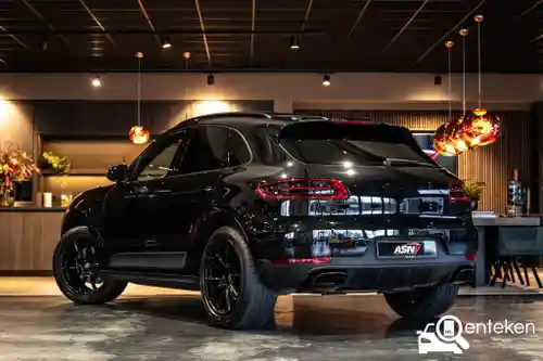 Porsche Macan 2018
