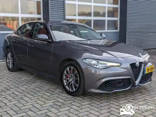 Alfa Romeo Giulia 2.0 Turbo 16V 2018