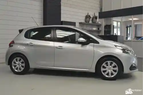 Peugeot 208 1.2 PureTech 82 2018