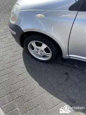 Toyota Yaris 1.3 2004