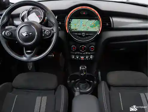 MINI  Cooper 2018
