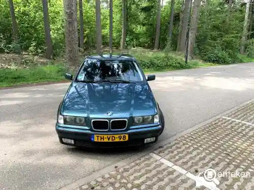 BMW 318i Touring 1998