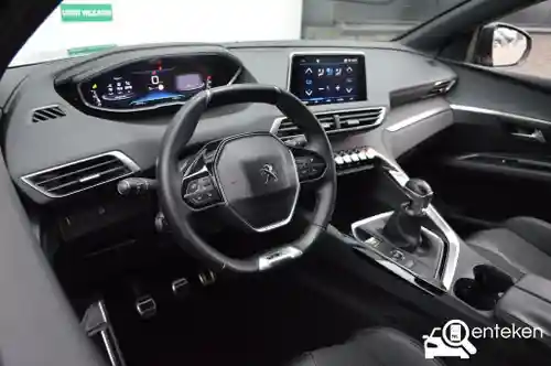 Peugeot 3008 1.2 PureTech 130 2018