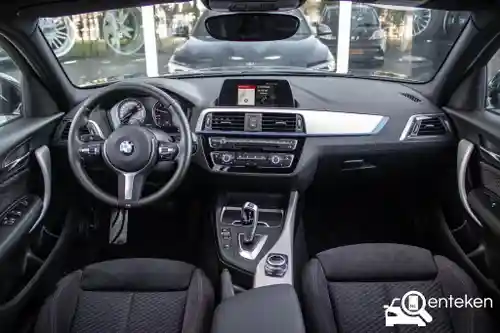 BMW 118i 2018