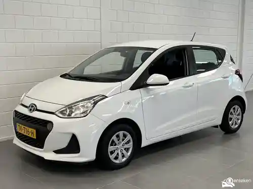 Hyundai i10 1.0 blue 2018
