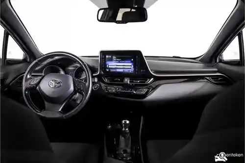 Toyota C-HR 1.8 Hybrid 2018