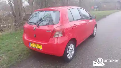 Toyota Yaris 1.3 2008