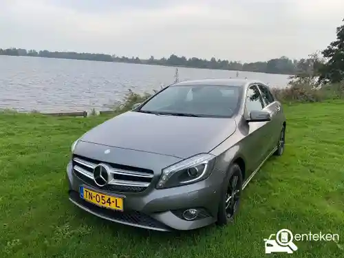 Mercedes-Benz A 180 2015