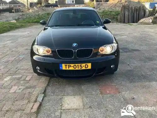 BMW 118i 2009