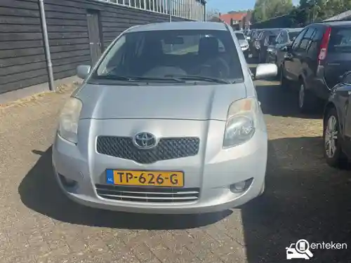 Toyota Yaris 1.3 2008
