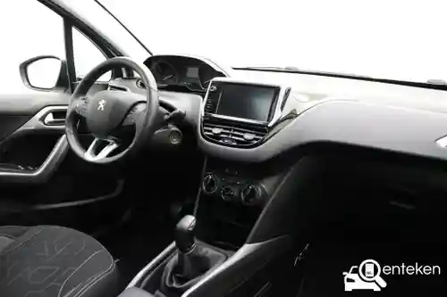 Peugeot 2008 1.2 PureTech 82 2018