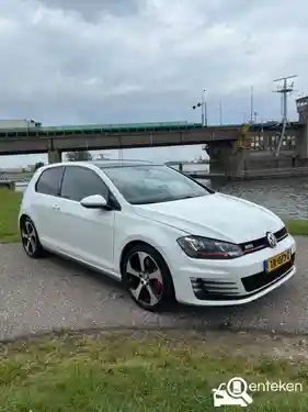 VW Golf GTI Performance 2016