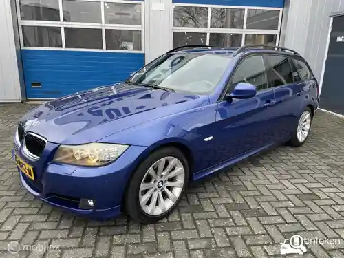 BMW 320i Touring 2008