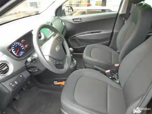 Hyundai i10 1.0 blue 2018
