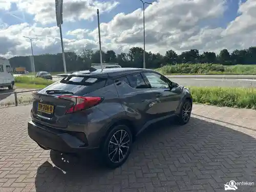 Toyota C-HR 1.8 Hybrid 2018